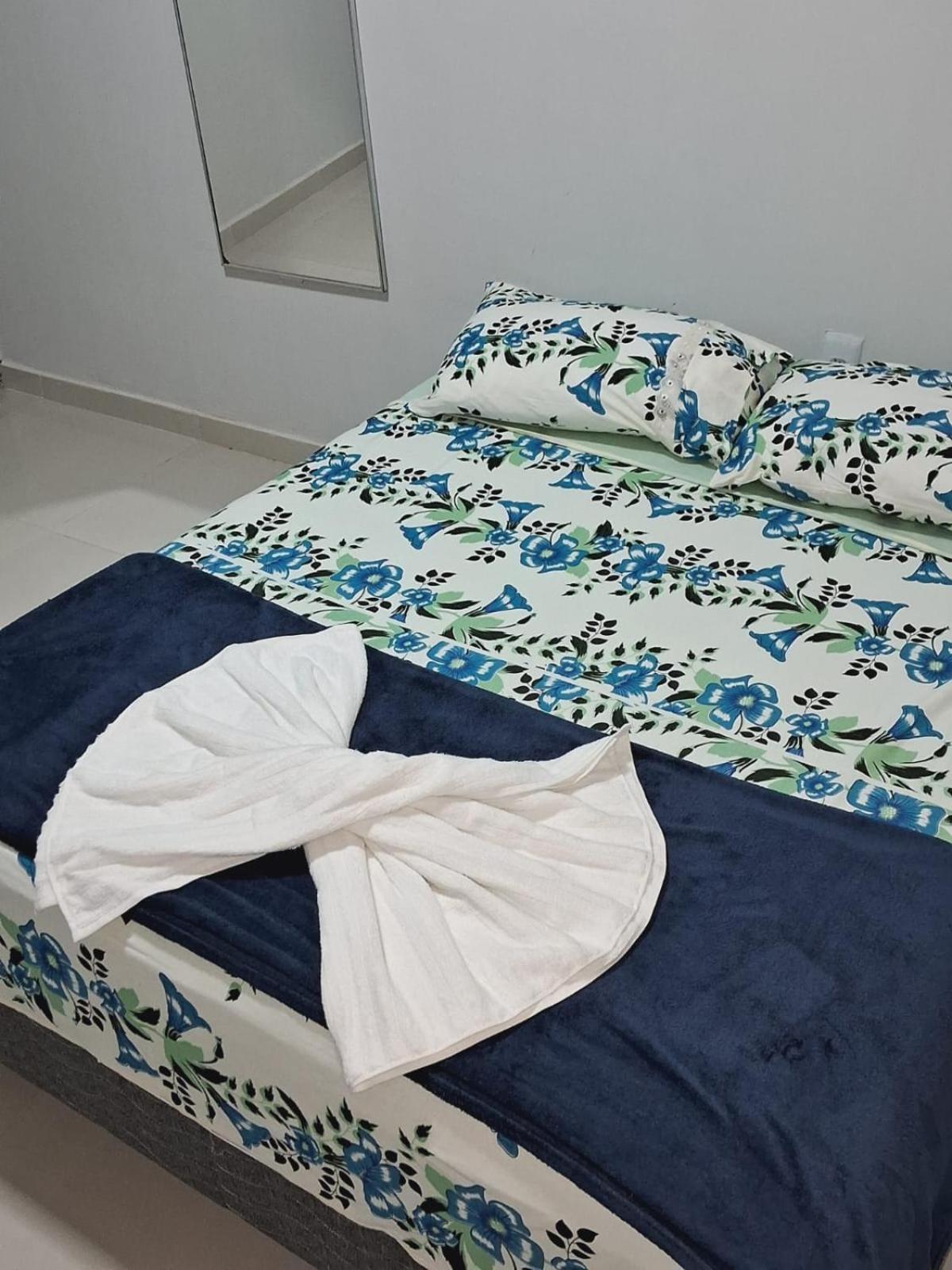 Flat Compacto E Mobiliado Proximo A Rodoviaria Aeroporto Apartment Palmas  Ngoại thất bức ảnh